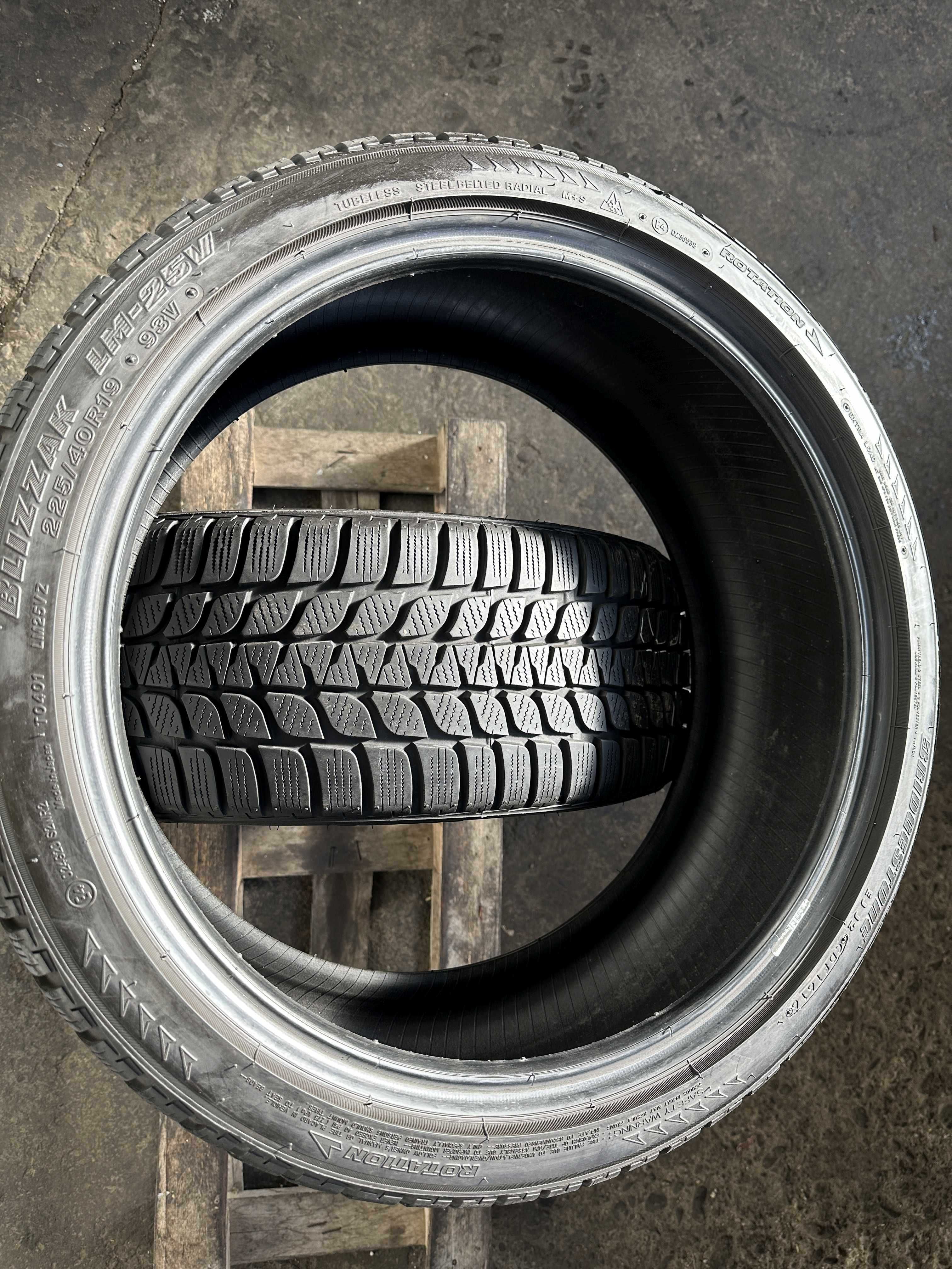 SET 2 Anvelope Iarna 225/40 R19 93V BRIDGESTONE Brizzak LM 25V