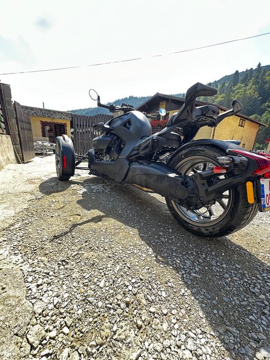 Can-Am Ryker 900 STD
