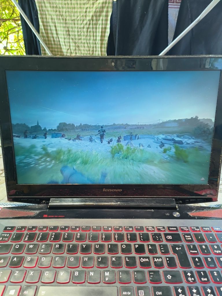 Lenovo y 50-70 procesor i5 video 4 gb