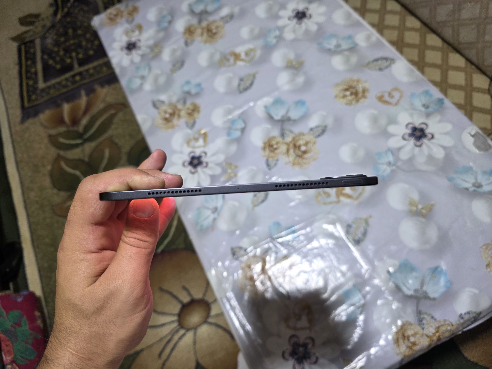 Ipad pro 11   256/M4  Wife