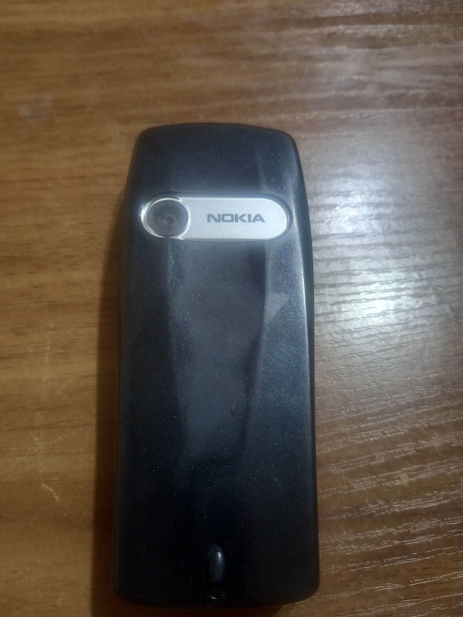 Телефон Nokia 6610i