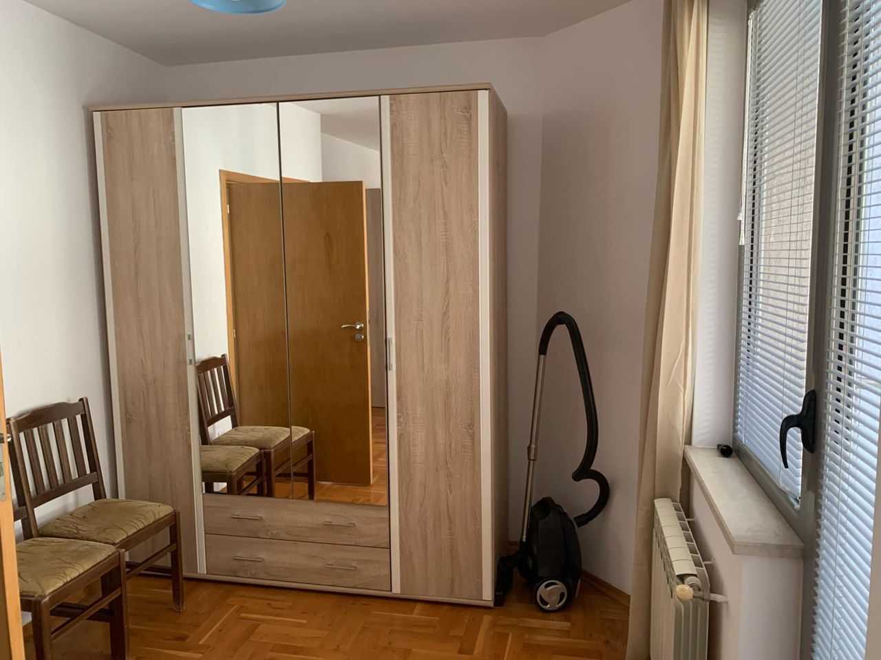 Дава се под наем Тристаен апартамент в София, Редута - 100 кв.м за 650 € - Снимка #5