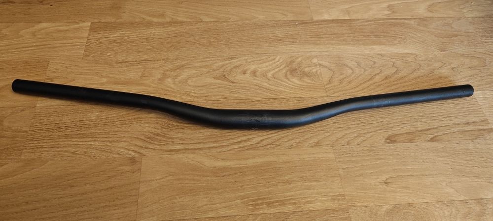 Pipa Newmen Evolution SL 318.4, 31.8mm + ghidon Newmen SL 318.25 760mm