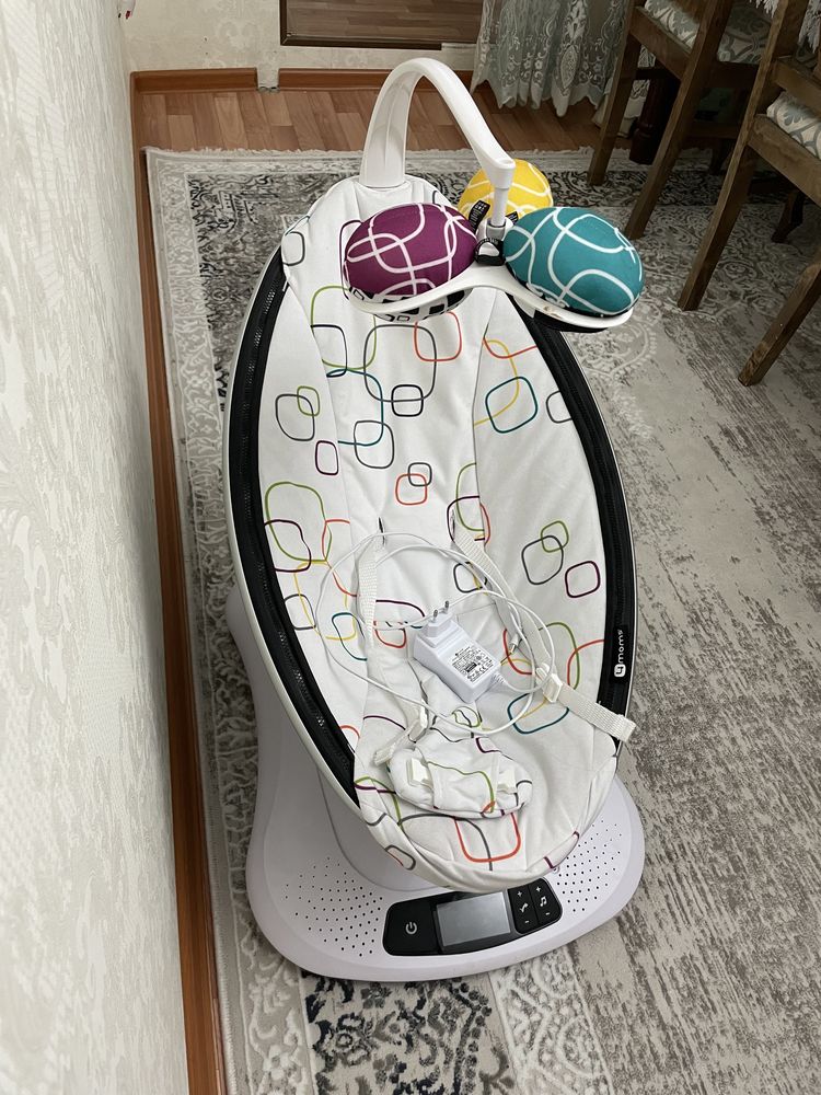 Шезлонг от 4moms mamaRoo