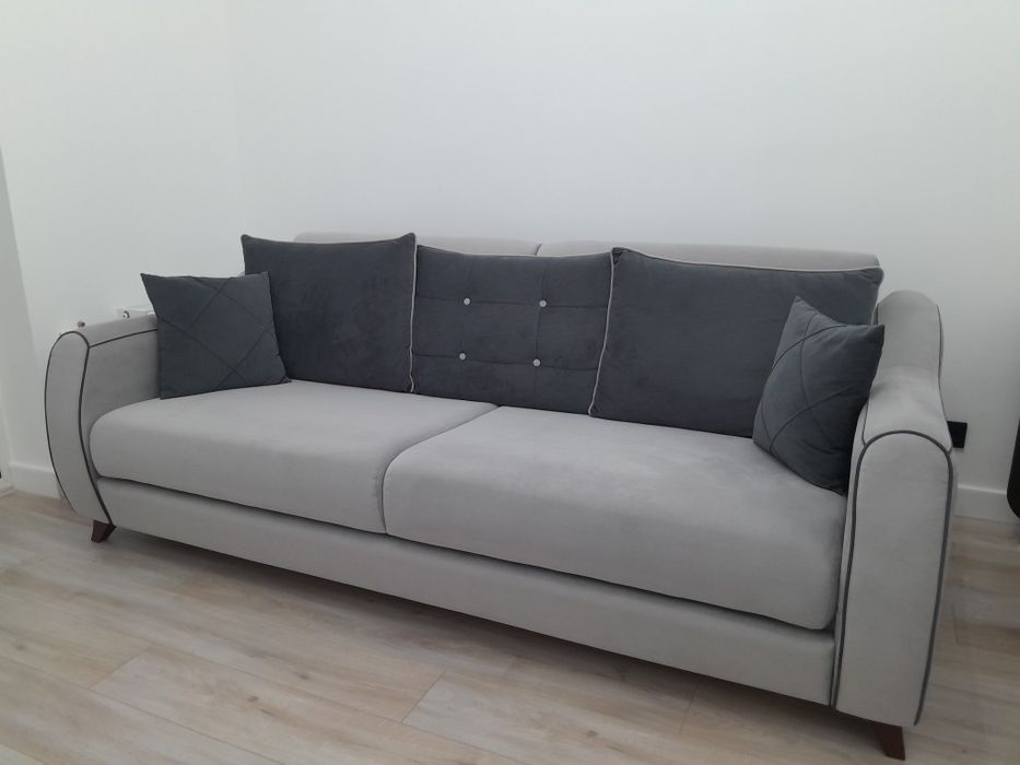 Продам диван раздвижной