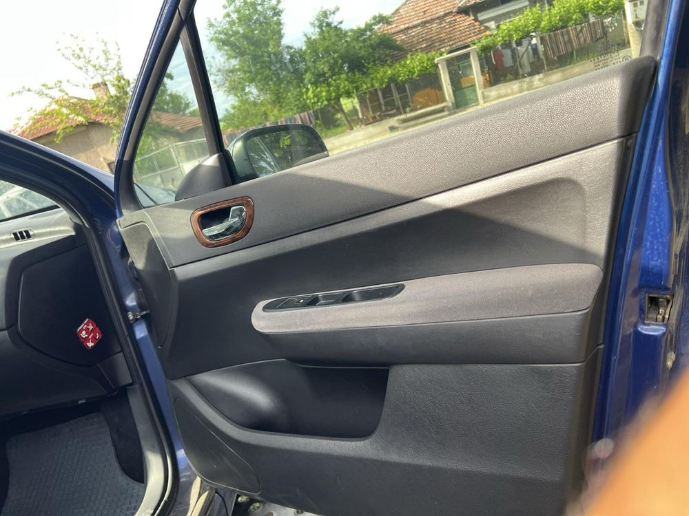 Peugeot 307 2.0HDI 90hp само на части