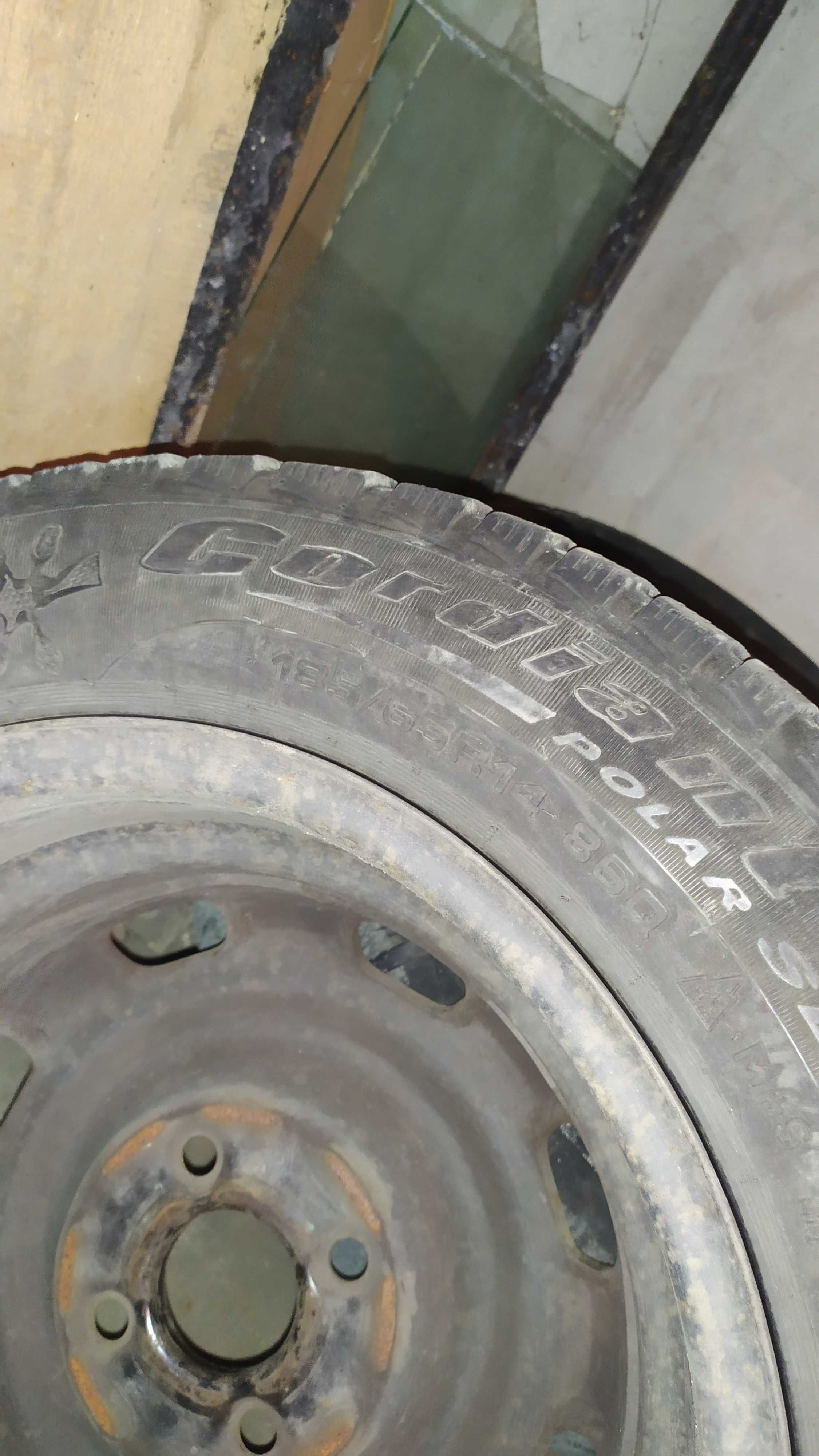 Оригинални джанти с гуми фолксваген Volkswagen 185/65/14