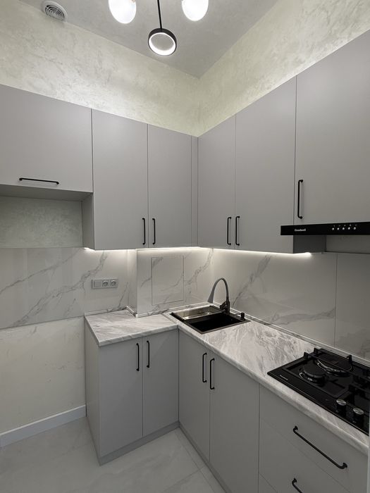 Продается 2 комнатная квартира Центр города Себзор