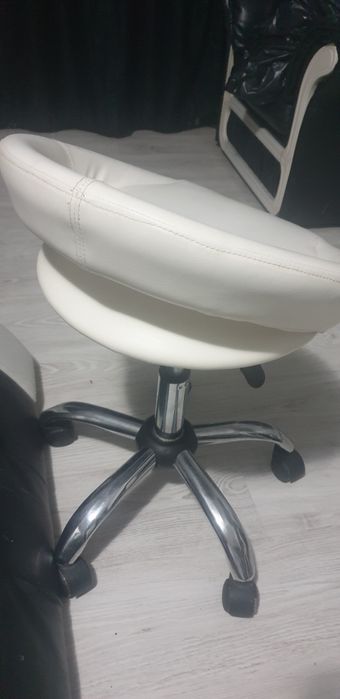 Scaun cosmetica/machiaj/birou