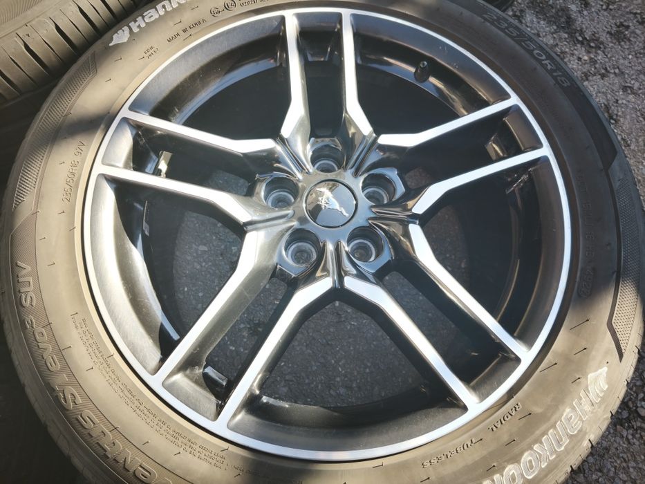 18" оригинални алуминиеви джанти за Ford Mustang.