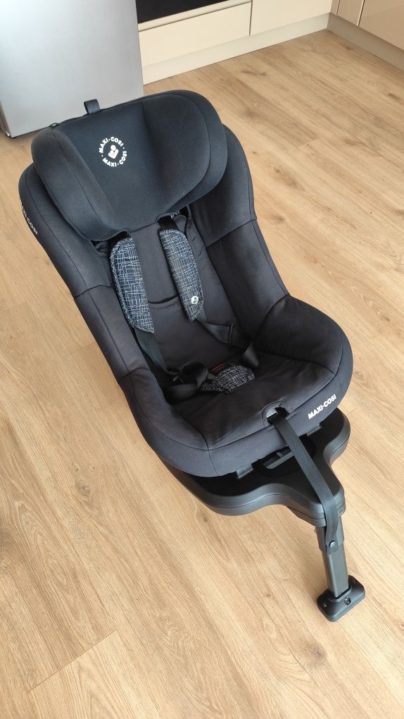 Maxi Cosi TobiFix 9-18 кг