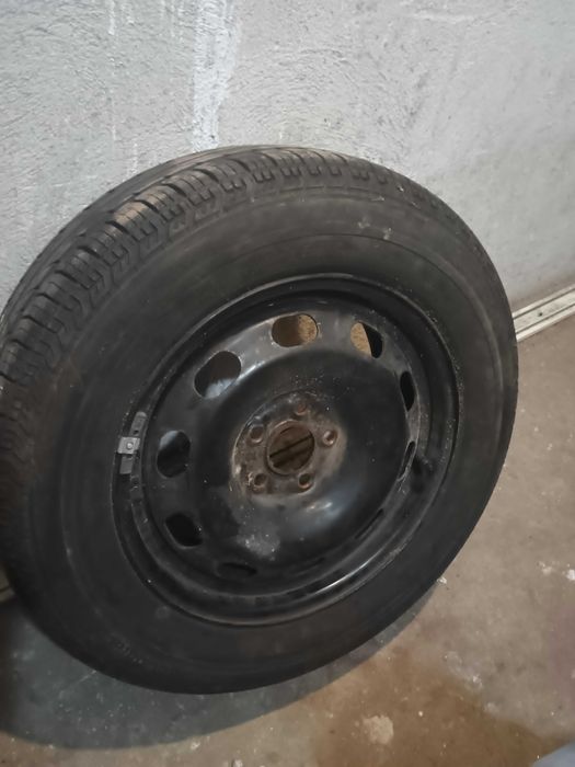 Гуми и джанти авточасти