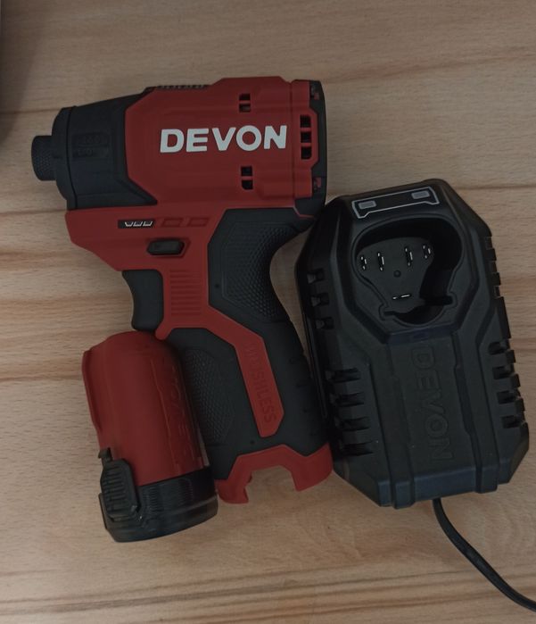 Винтоверт Devon 5767