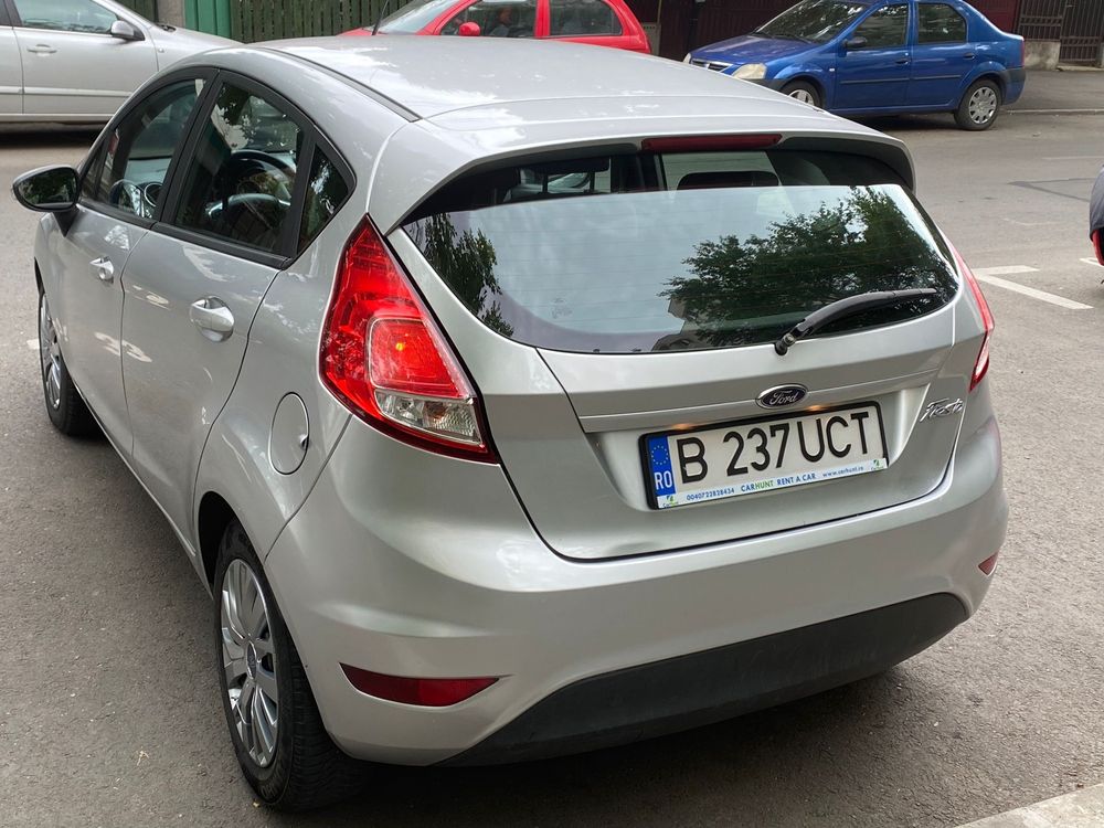 Ford Fiesta 2014 stare foarte buna proprietar