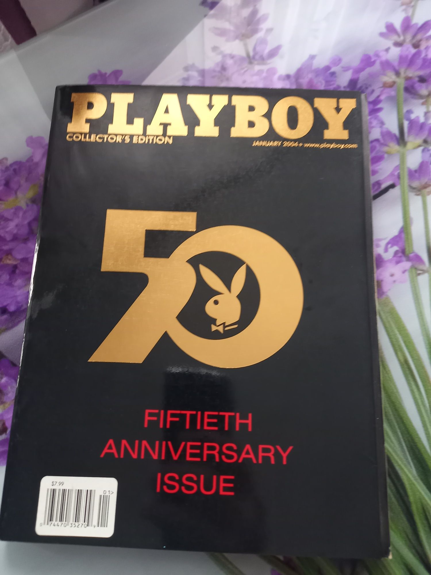 Vând reviste Playboy