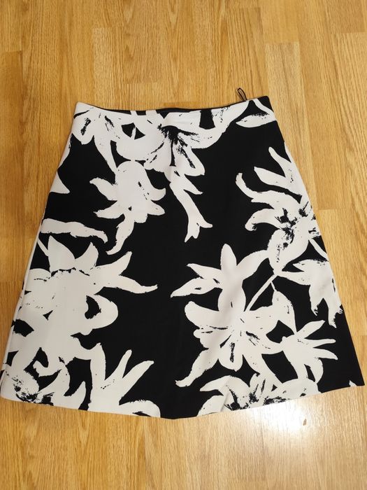 Fusta Koton măsura 36.