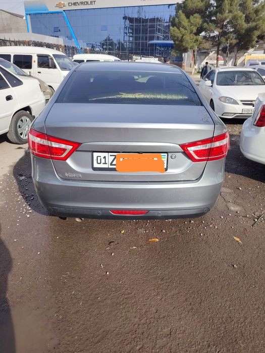 Продам Лада веста. 2016 года в.