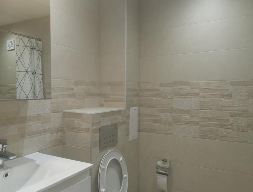 Дава се под наем Двустаен апартамент в Пловдив, Христо Смирненски - 74 кв.м за 375 € - Снимка #3