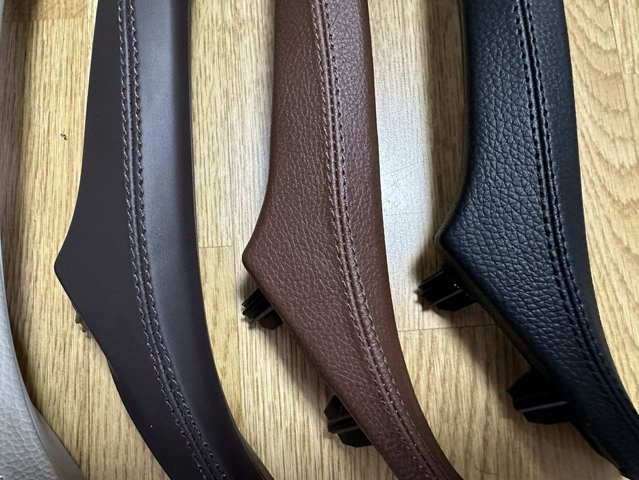 Maner usa piele complet dreapta bej negru oyster Bmw seria 5 f10