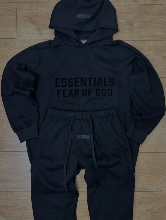 Essentials горно и долно M