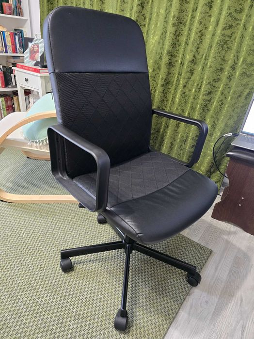 Scaun birou IKEA negru