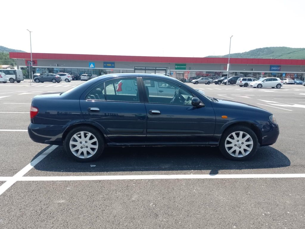 Nissan Almera 1.5