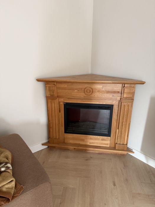 Vand semineu electric de colt cu incalzire, lemn masiv