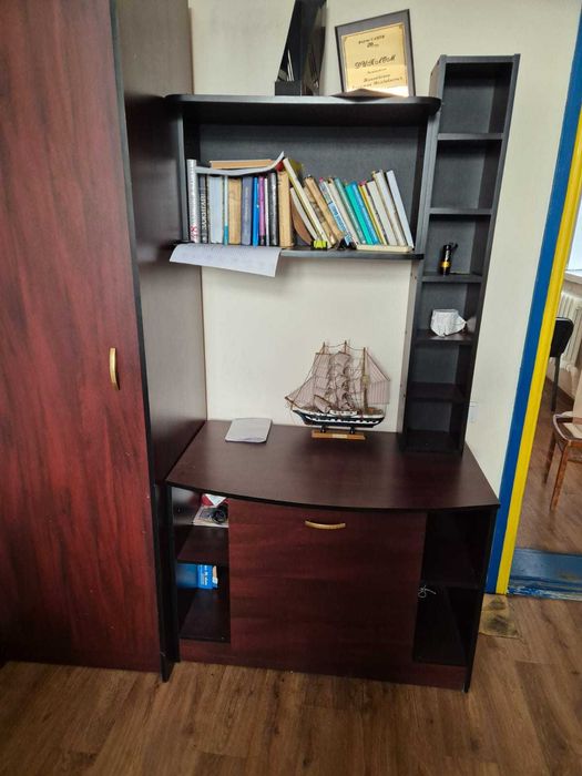 Распродажа офисной мебели