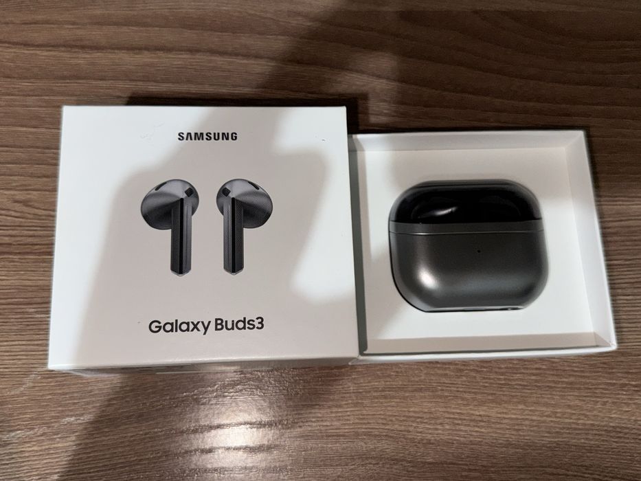 Наушники Samsung Buds3