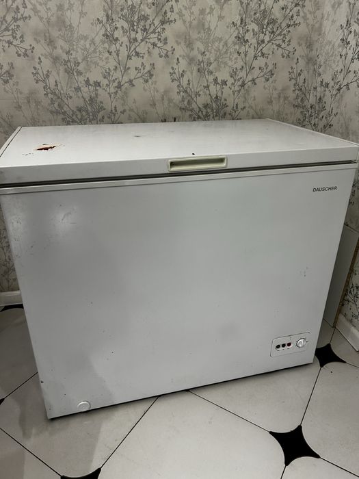 Продам морозильник