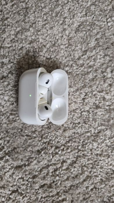 Продавам Airpods pro 2