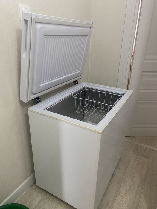 Продам морозильник
