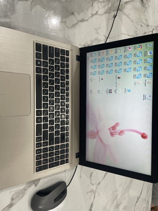 Продам ноутбук Asus