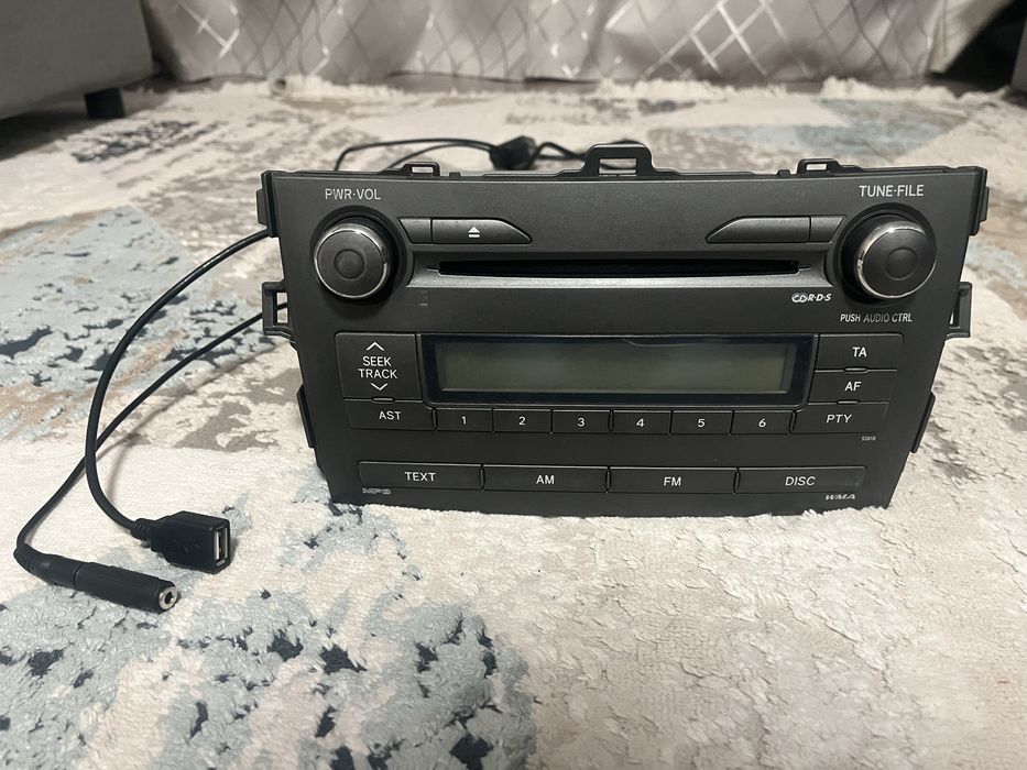 продам автомагнитолу