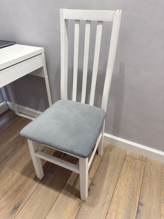 Продам комплект стульев 12шт