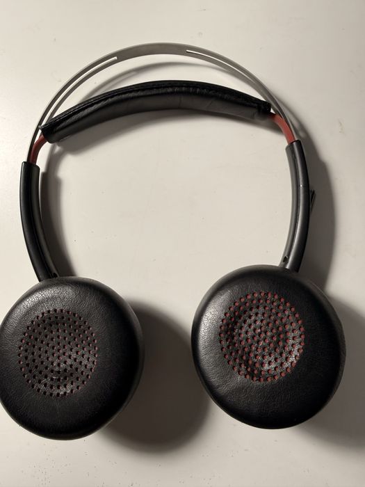 Casti PC PLANTRONICS Voyager Focus, Bluetooth, USB, negru