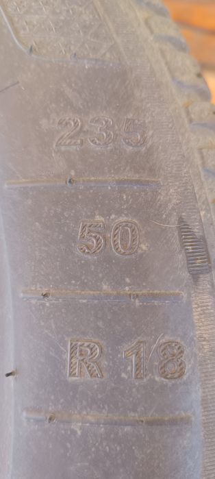 Джанти 18" със зимни гуми 235/50/18
