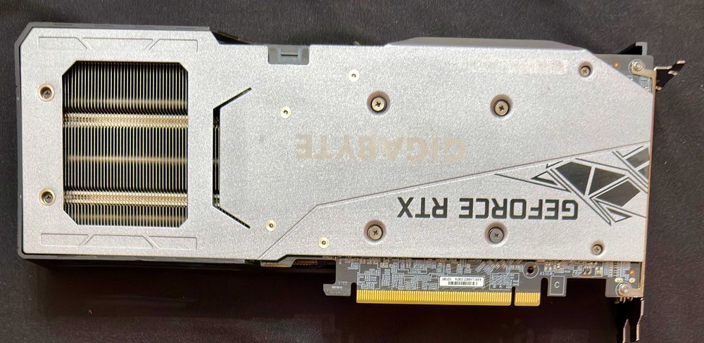 ТОП състояние Видео карта GPU GIGABYTE RTX 3060 Ti GAMING OC 8G GDDR6