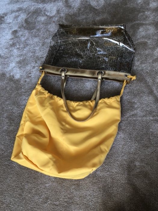 Geanta Guess transparenta