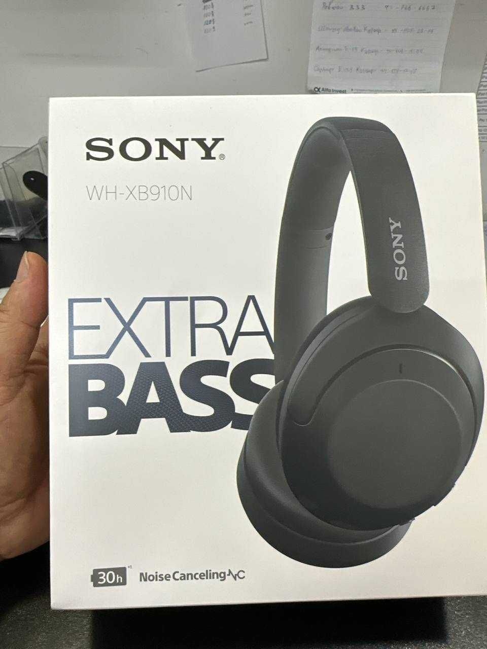 SONY WH-XB910N EXTRA BASS Noise Cancelling Headphones! Новые!