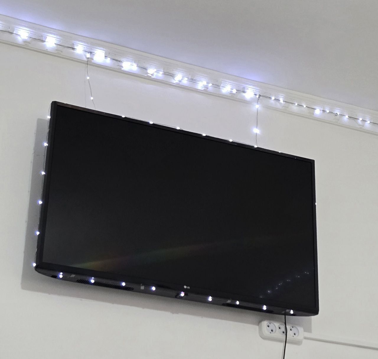 Телевизор LG смарт ТВ