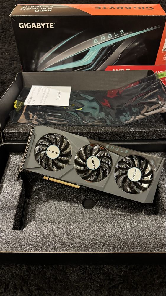 GIGABYTE Radeon RX 6600 xt gaming oc pro 8G 8GB GDDR6