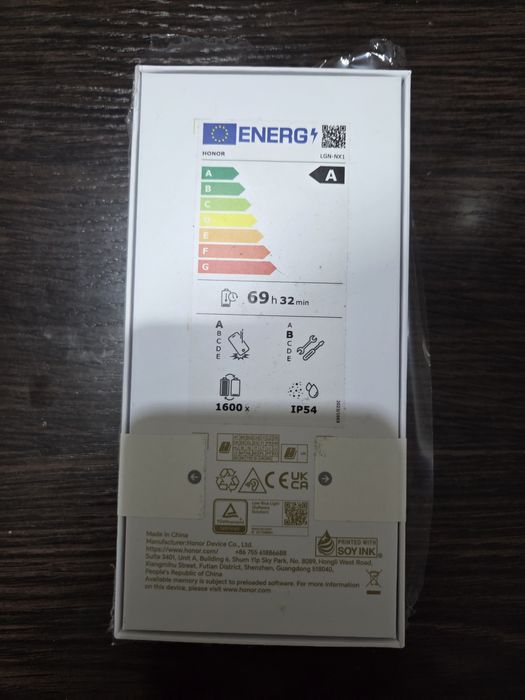 Vând Honor 400 Smart 5G