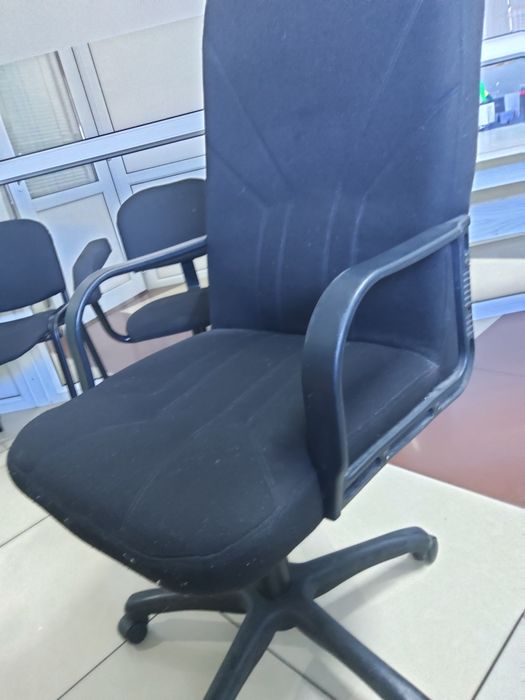 Продаётся Кресло офисное