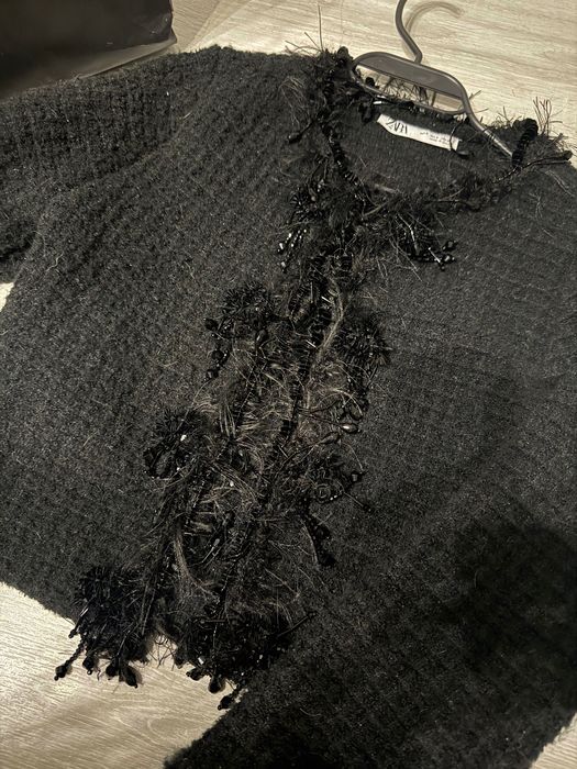 Черно сако букле