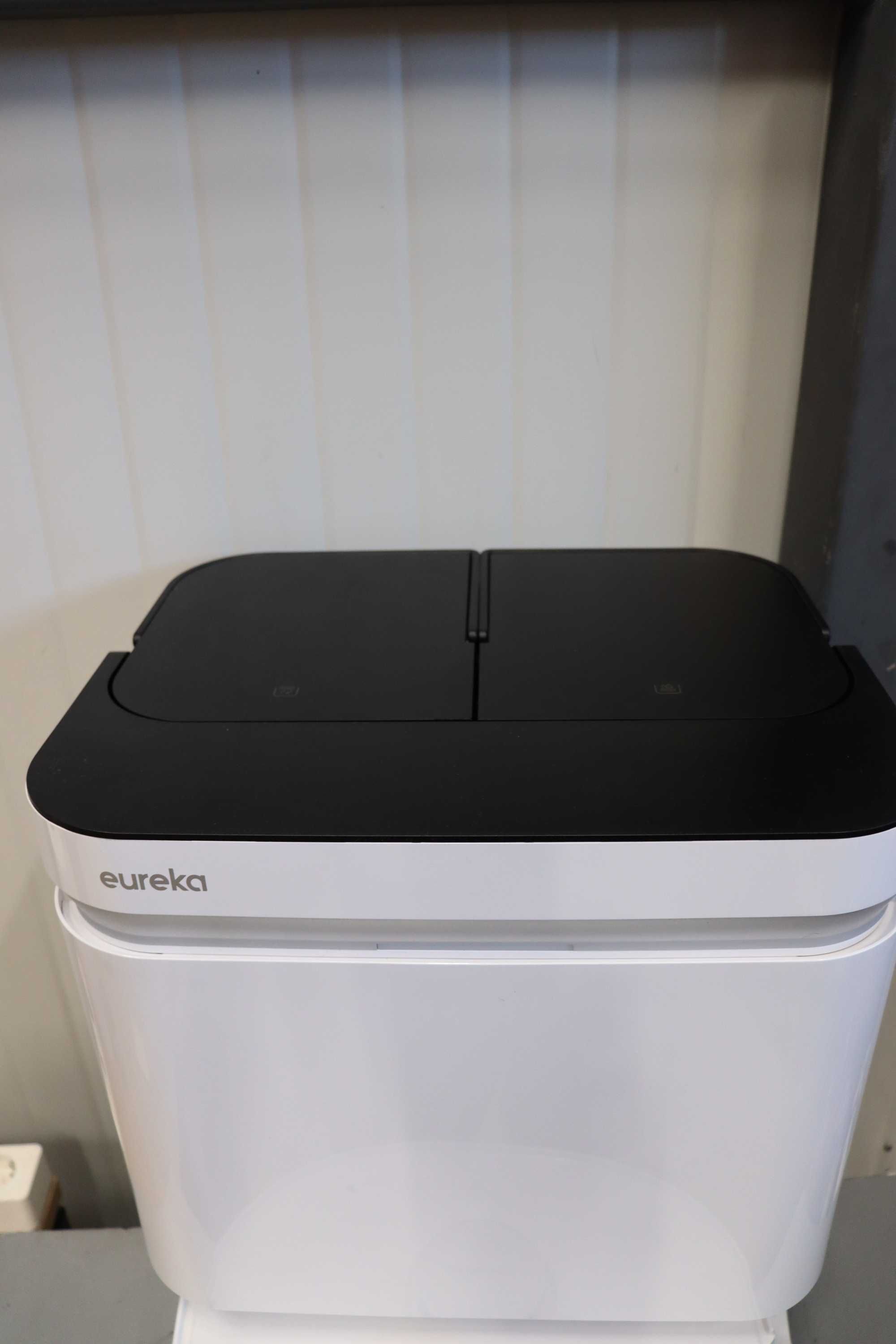 Прахосмукачка робот EUREKA J15 Pro Ultra, почистване с гореща вода