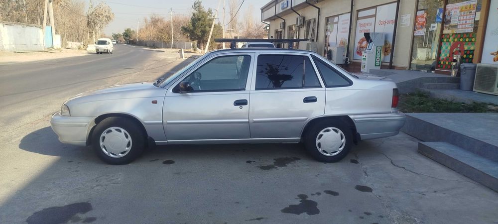 Срочно продам nexia sons 1