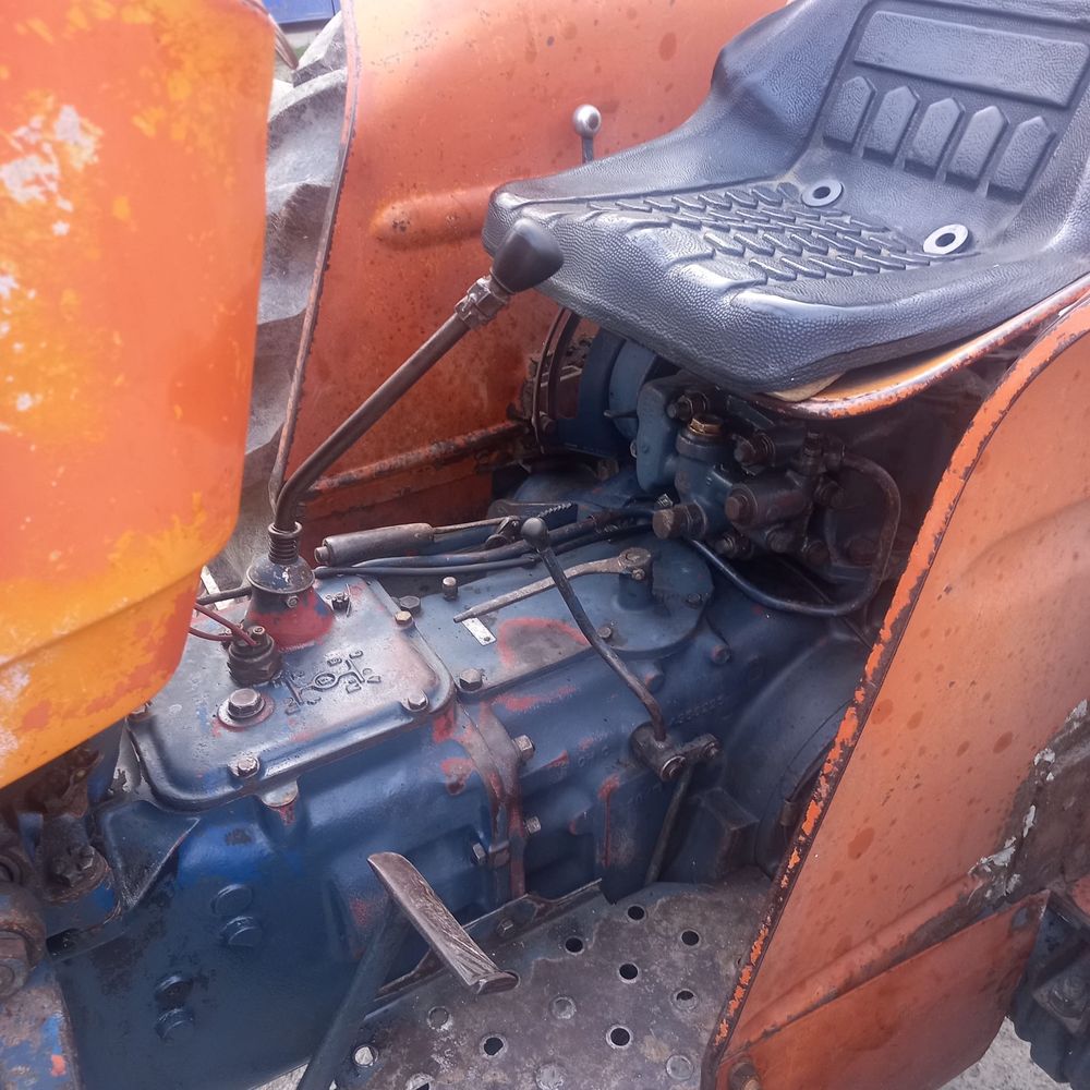 Vand tractor fiat 450