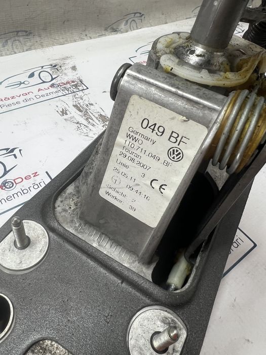 timonerie cutie de viteza manuala in 6+1 trepte volkswagen touran 2012