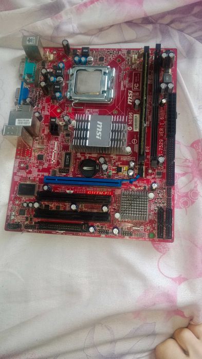 продам комплект материская плата процесор и оперативная память